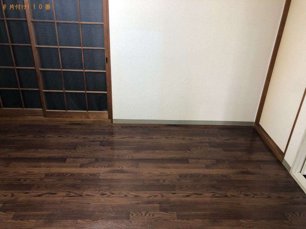 ロフトベッド、一人掛けソファー、冷蔵庫、食器棚等の回収・処分